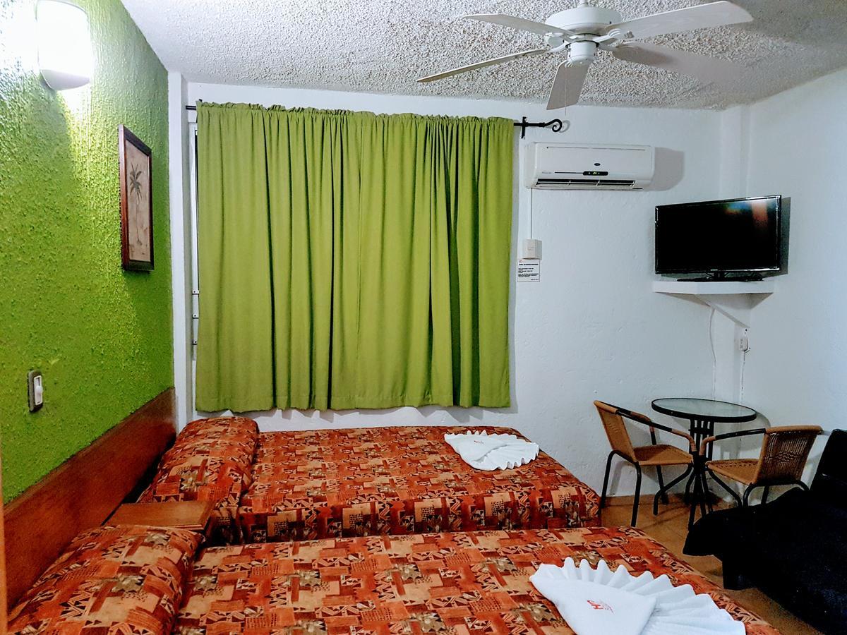 Hotel Delfin Playa Azul Lázaro Cárdenas Zewnętrze zdjęcie